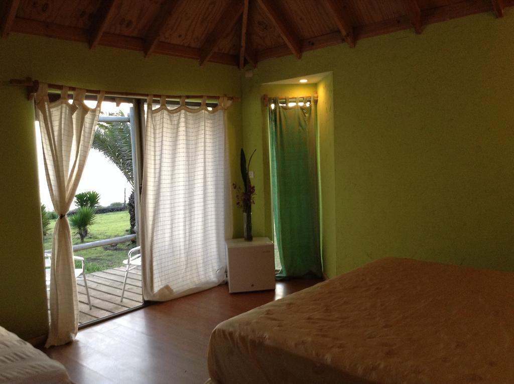 Mahia Hotel & Resto Hanga Roa Habitación foto