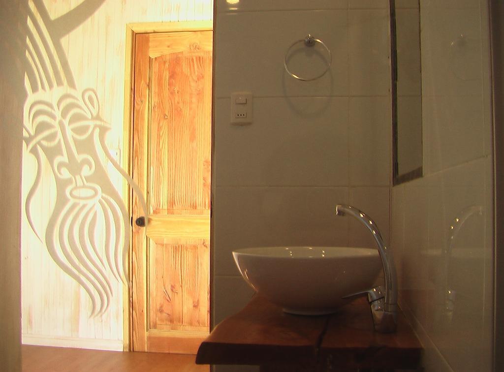 Mahia Hotel & Resto Hanga Roa Habitación foto